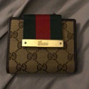 Gucci wallet
